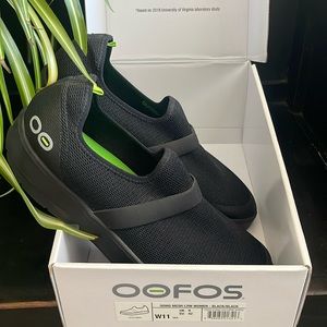 OOFOS Mesh Low Women’s Size 11